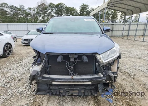 2017 Toyota Highlander Se z USA, uszkodzony, nr VIN 5TDKZRFH8HS187996